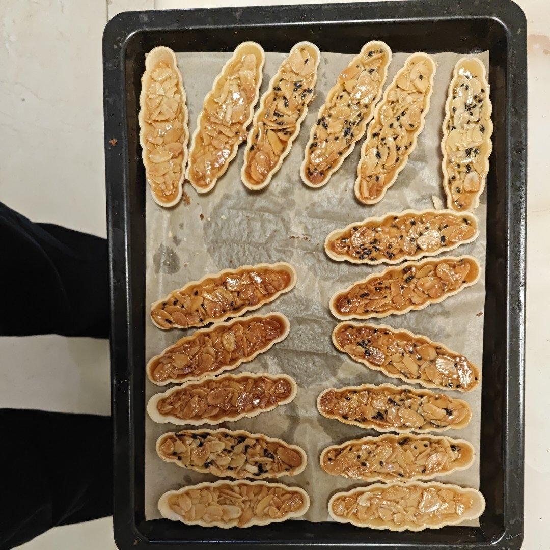 焦糖杏仁糯米船