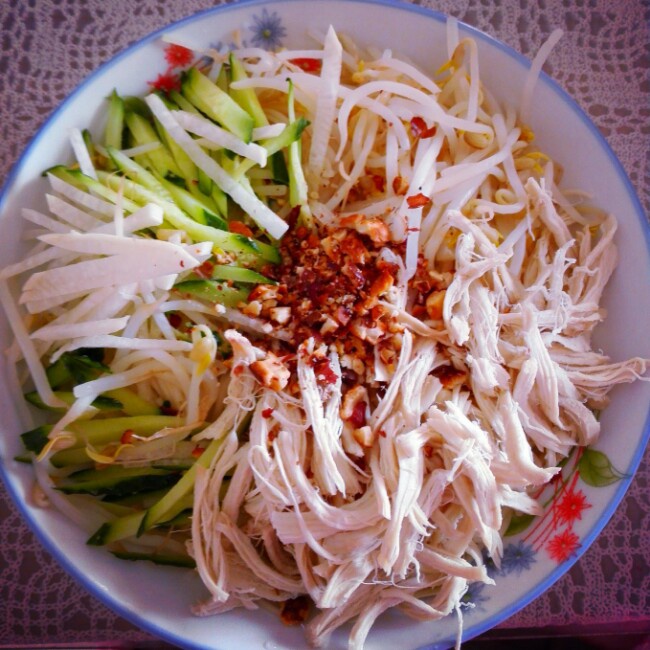 鸡丝凉面