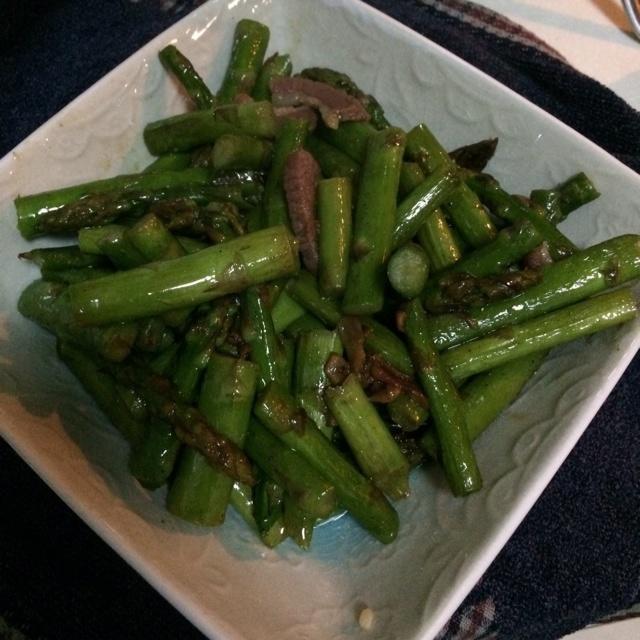 火腿肉炒芦笋