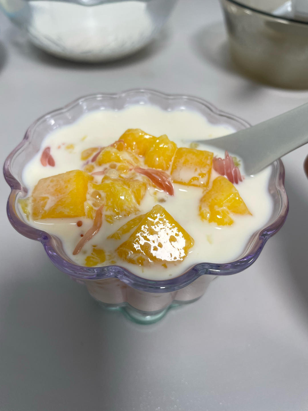 港式甜品——杨枝甘露(芒果西米露)附芒果花切法