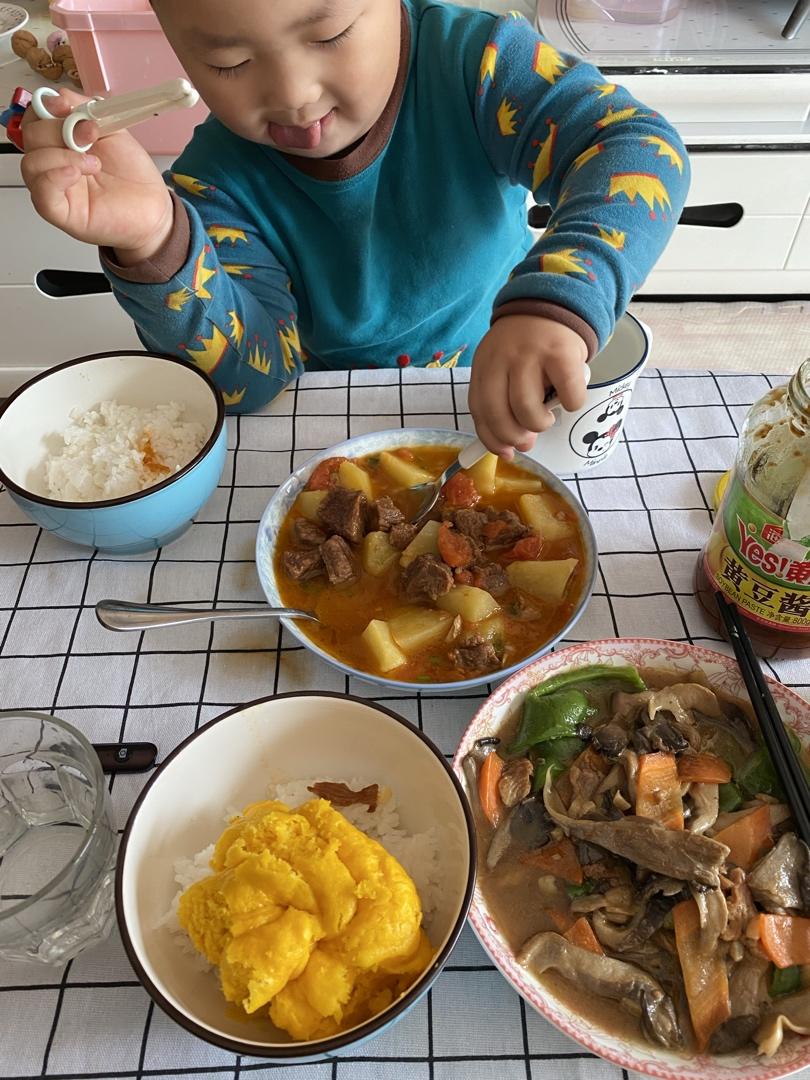 番茄土豆炖牛腩