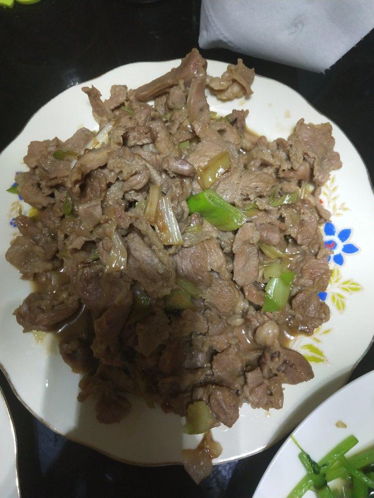 葱爆羊肉