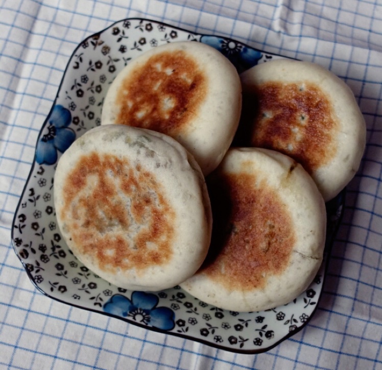 尖椒茄子馅饼