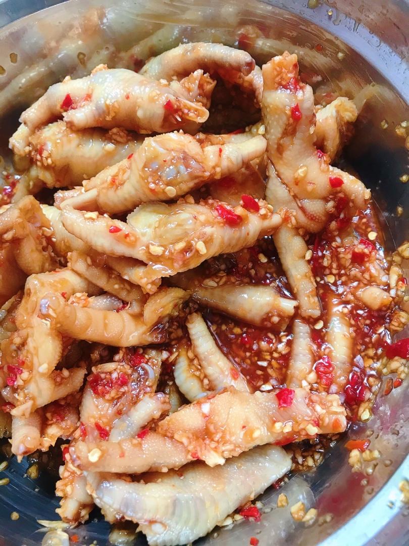 绝对不会后悔的酸辣鸡爪