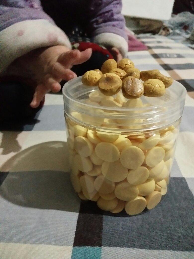 入口即化的无添加蛋黄溶豆