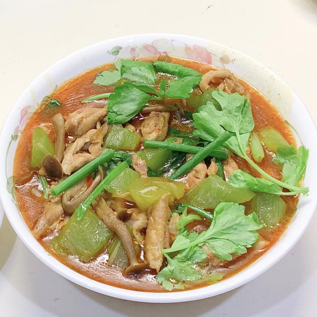 快速鸡腿去骨