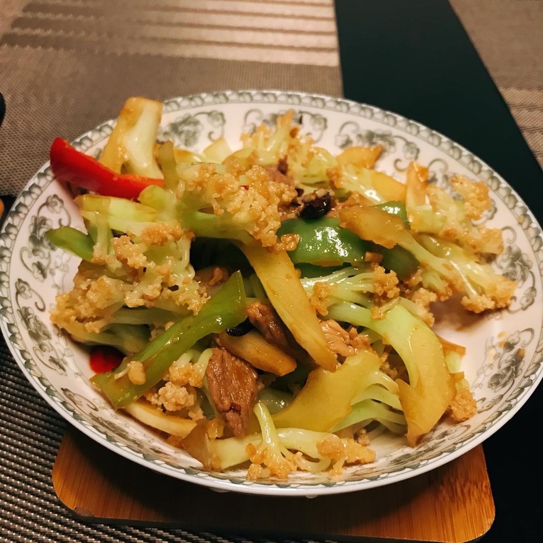 老丁的私房菜-干锅花菜