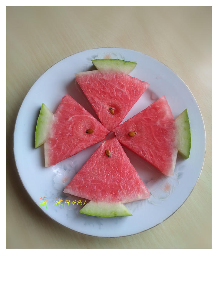 萧潇9481做的圣诞树西瓜小鱼西瓜西瓜摆盘
