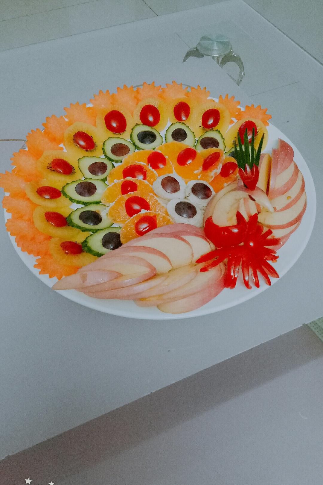 串串米儿香做的水果拼盘(凤凰)