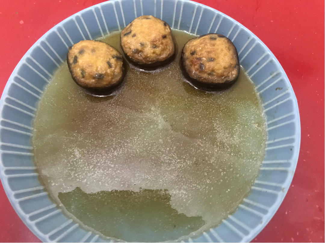 美味的肉酿香菇～～孩子爱吃的下饭菜