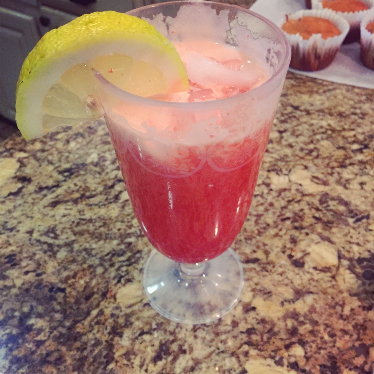 草莓柠乐 Strawberry Lemonade