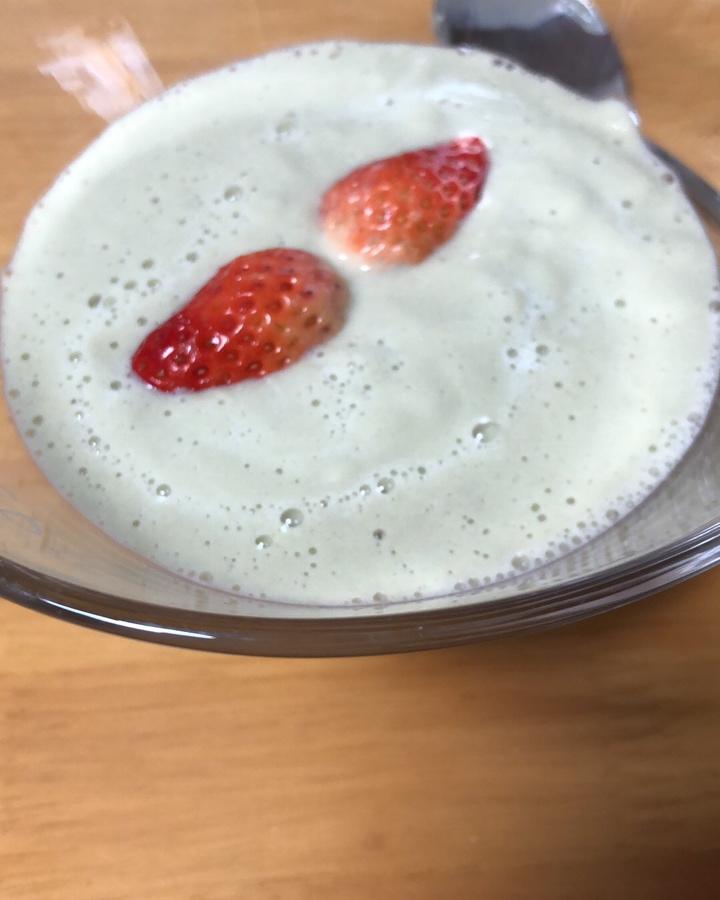 牛油果奶昔