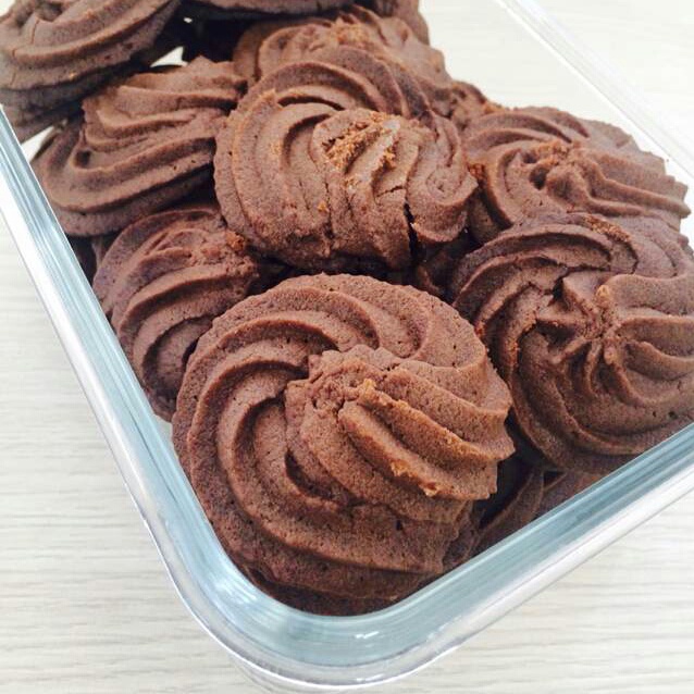 傀儡萍做的挤花毫无压力的巧克力曲奇