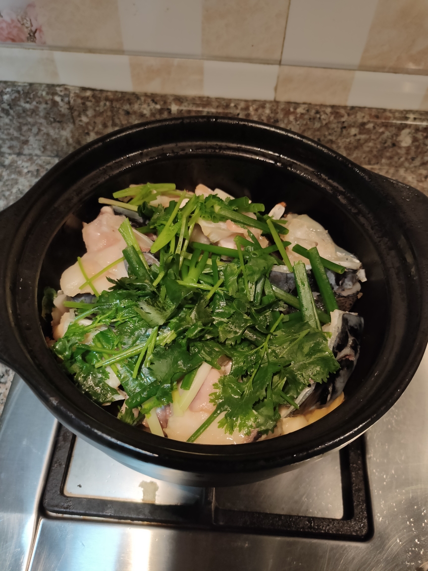 砂锅生焗鱼头的做法