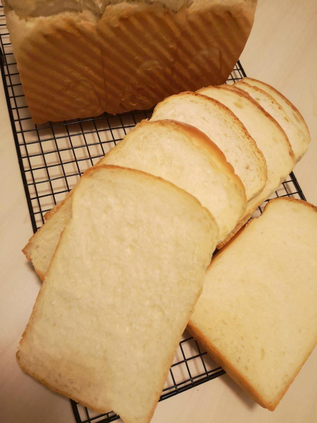 吐司，奶香手撕面包，超级香浓