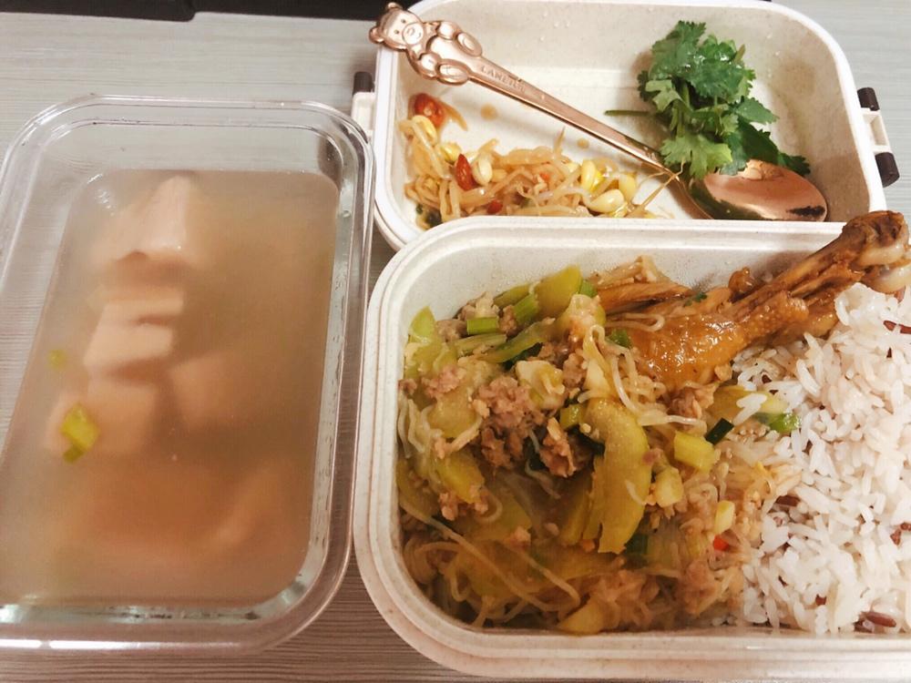 一个人的午餐不简单