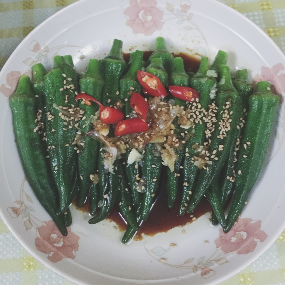 白灼秋葵