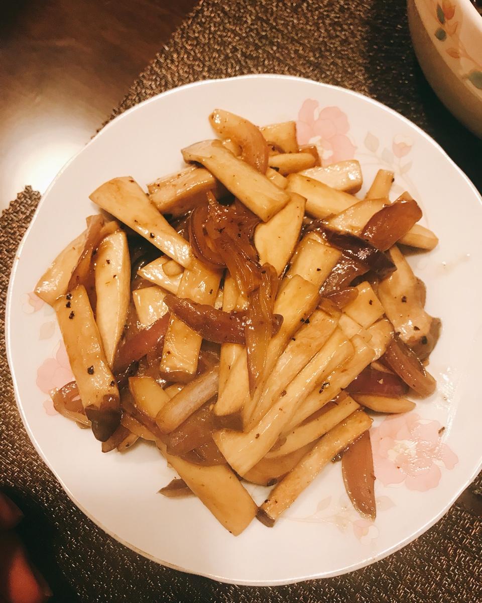 洋葱遇到杏鲍菇
