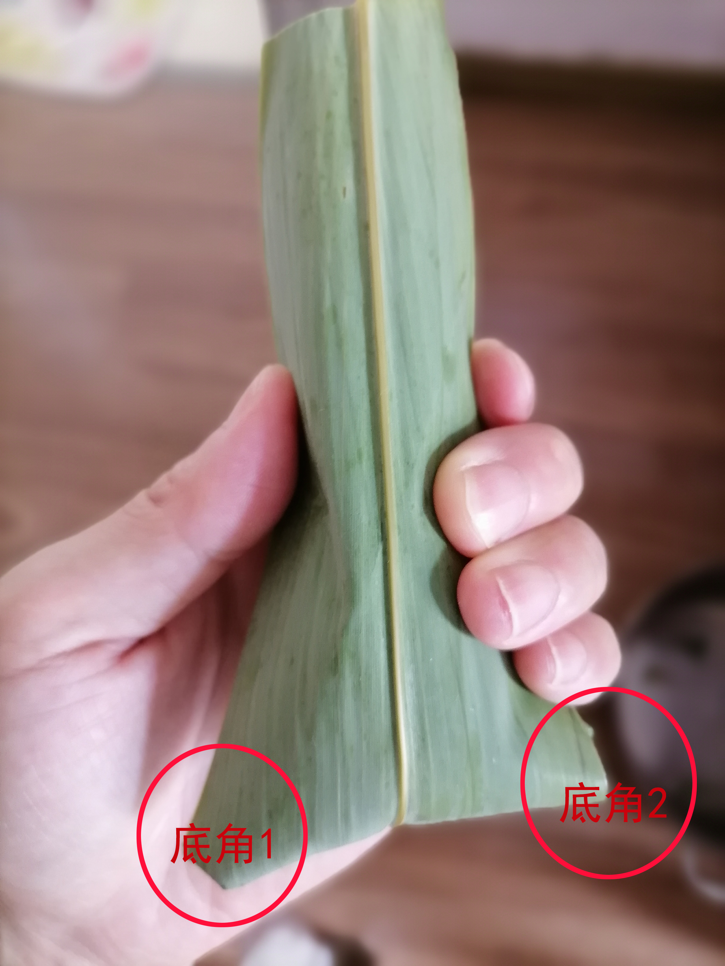 红枣甜粽 蜜枣四角粽的包法的做法 步骤11