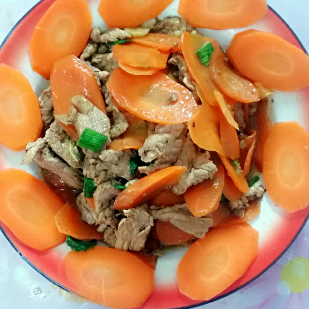 胡萝卜炒肉