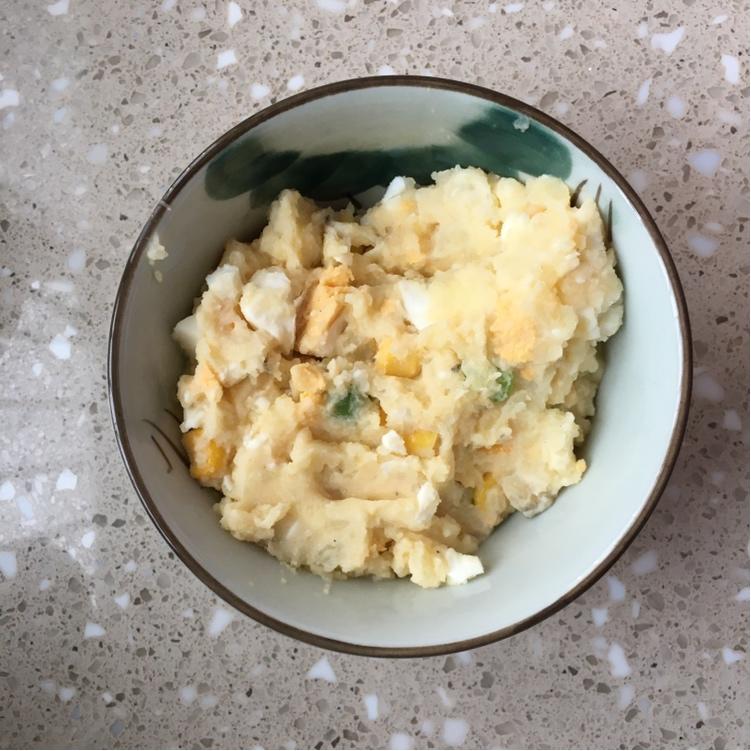 好吃到舔碗的鸡蛋土豆泥沙拉