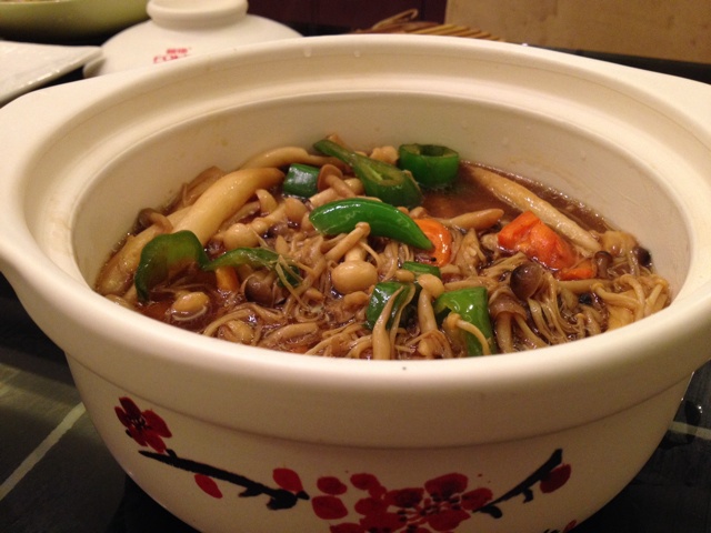 菌菇煲