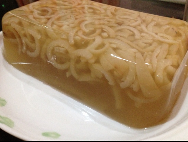 小莲子belina做的猪皮冻