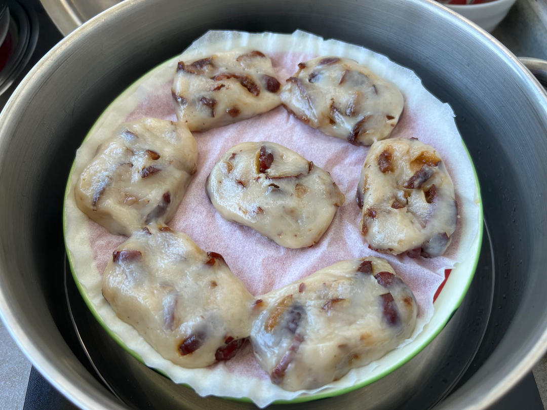 牛奶红枣糯米糕