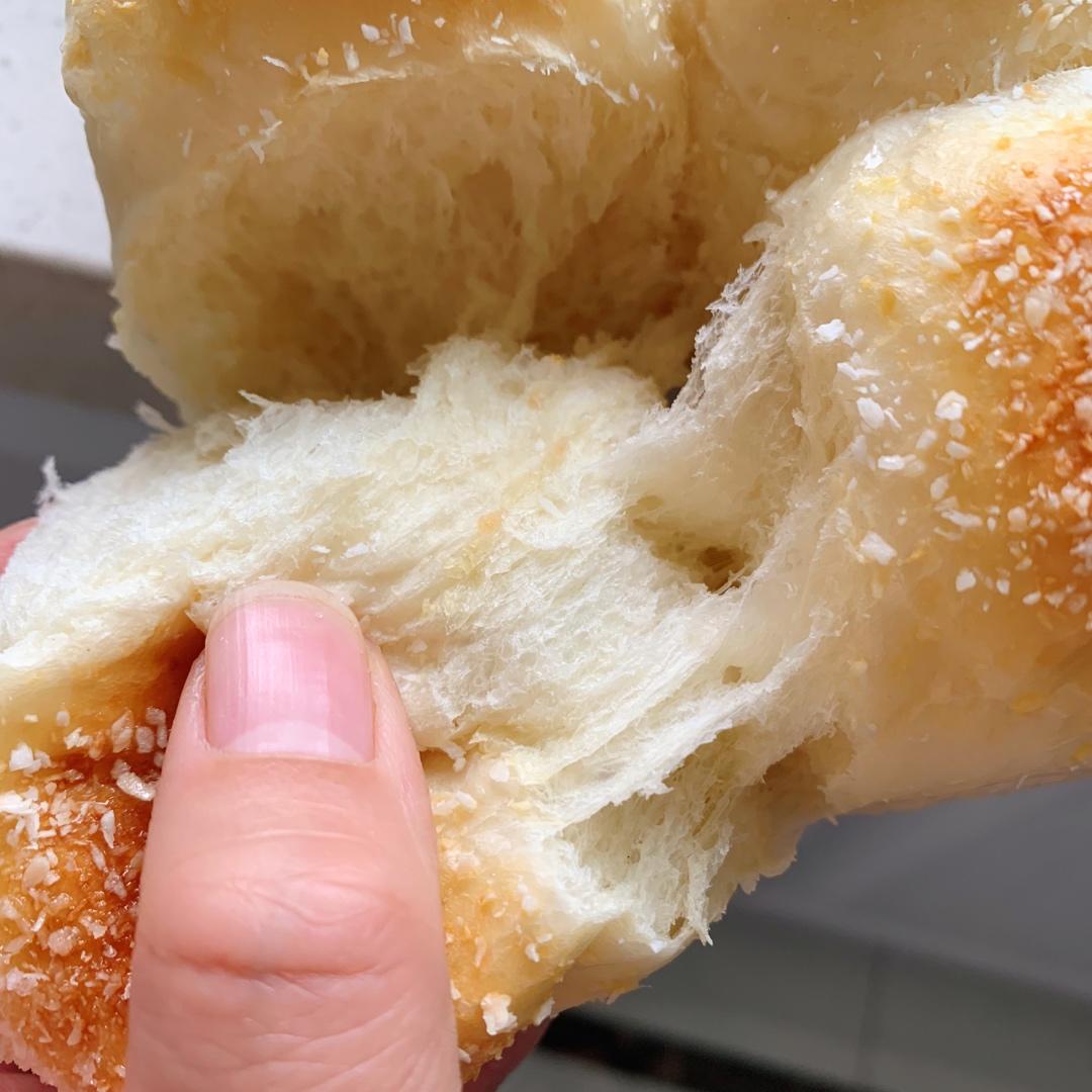 超软牛奶餐包，此配方超软不甜易出膜，放一礼拜不变硬