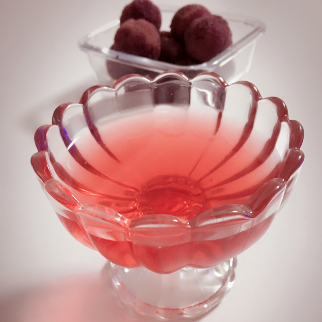 酸酸甜甜杨梅汁