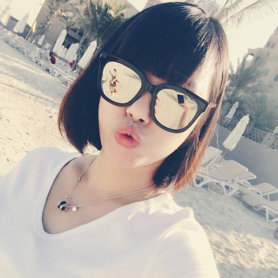 H花栗鼠小姐