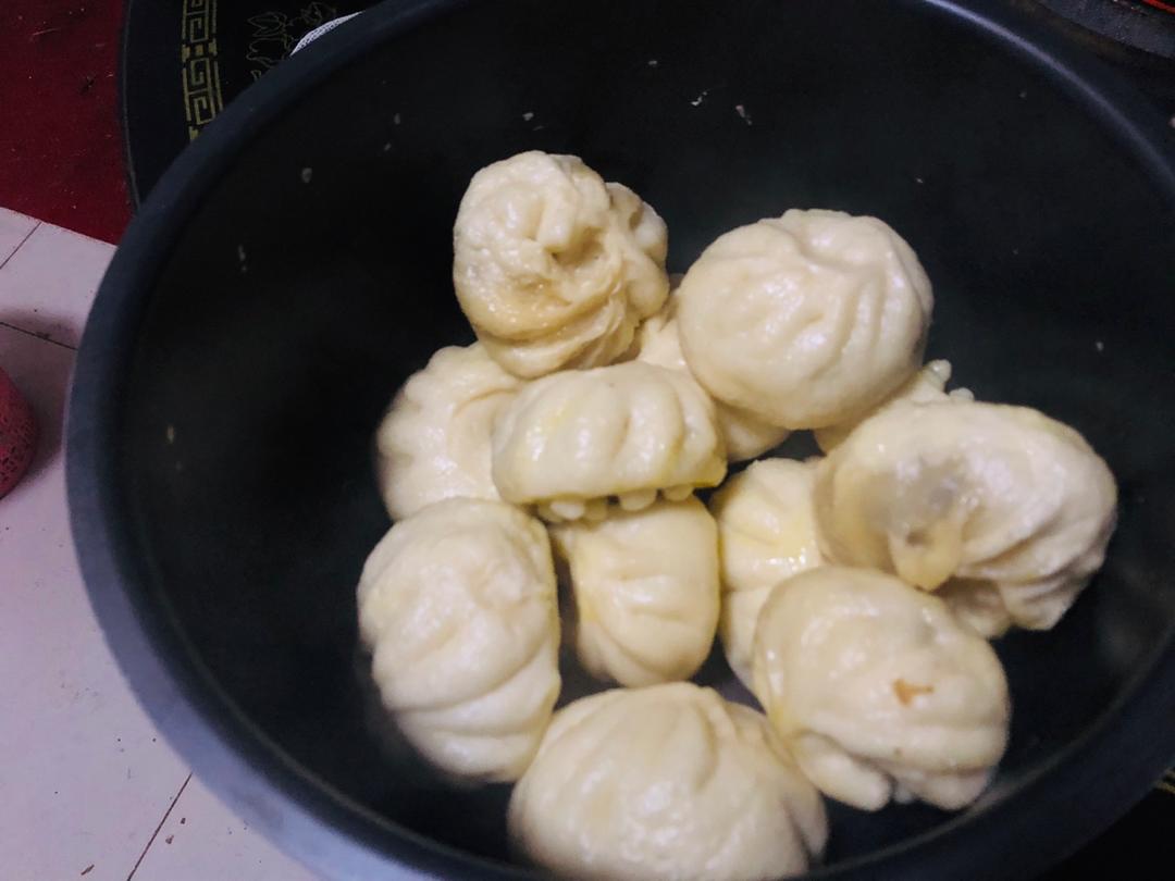 鲜肉包子