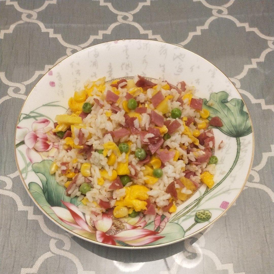 菠萝炒饭