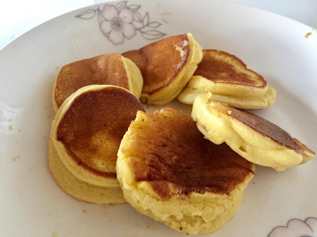 不用烤箱 15分钟无油低糖的舒芙蕾蛋糕松饼 🥞 蓬松绵软