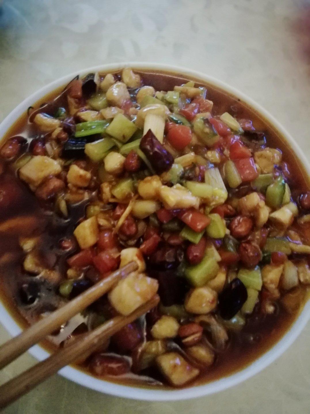 宫保鸡丁（超简单方子)