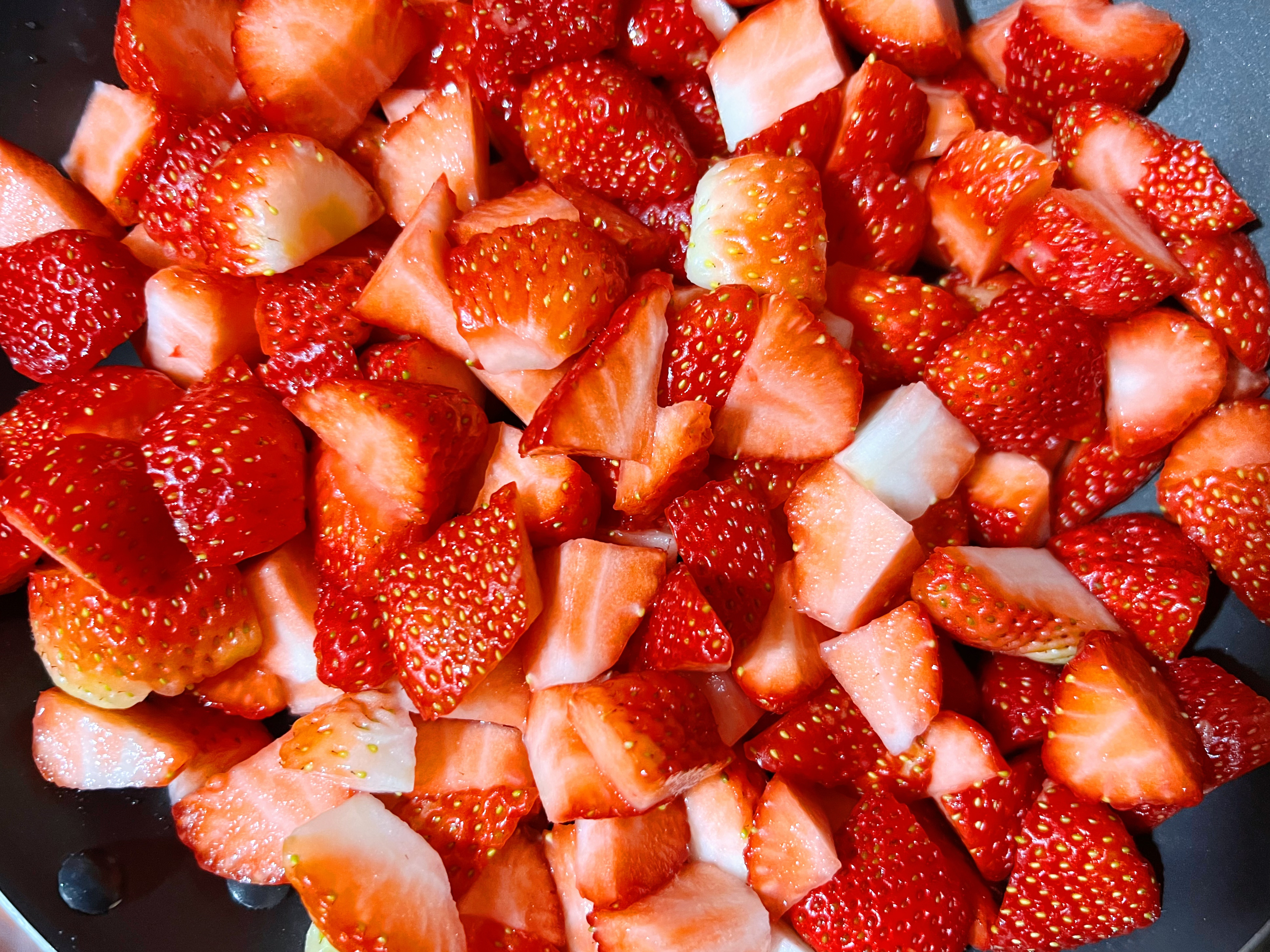 草莓|做成草莓酱再什么季节都可以吃了