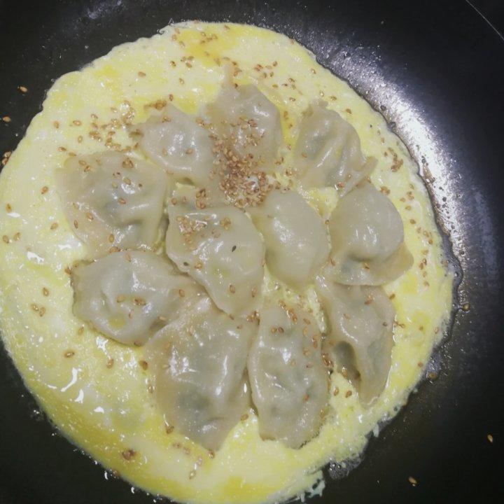 懒人快手抱蛋煎饺