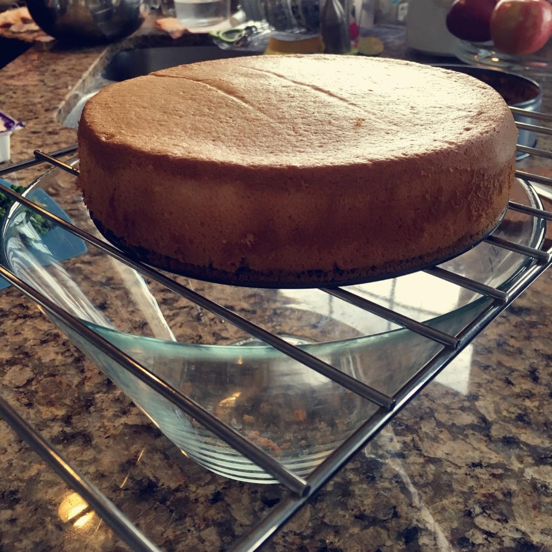 #黄金烤箱#贝奥beow K30W烤箱测评----8寸完美不裂版牛奶戚风蛋糕