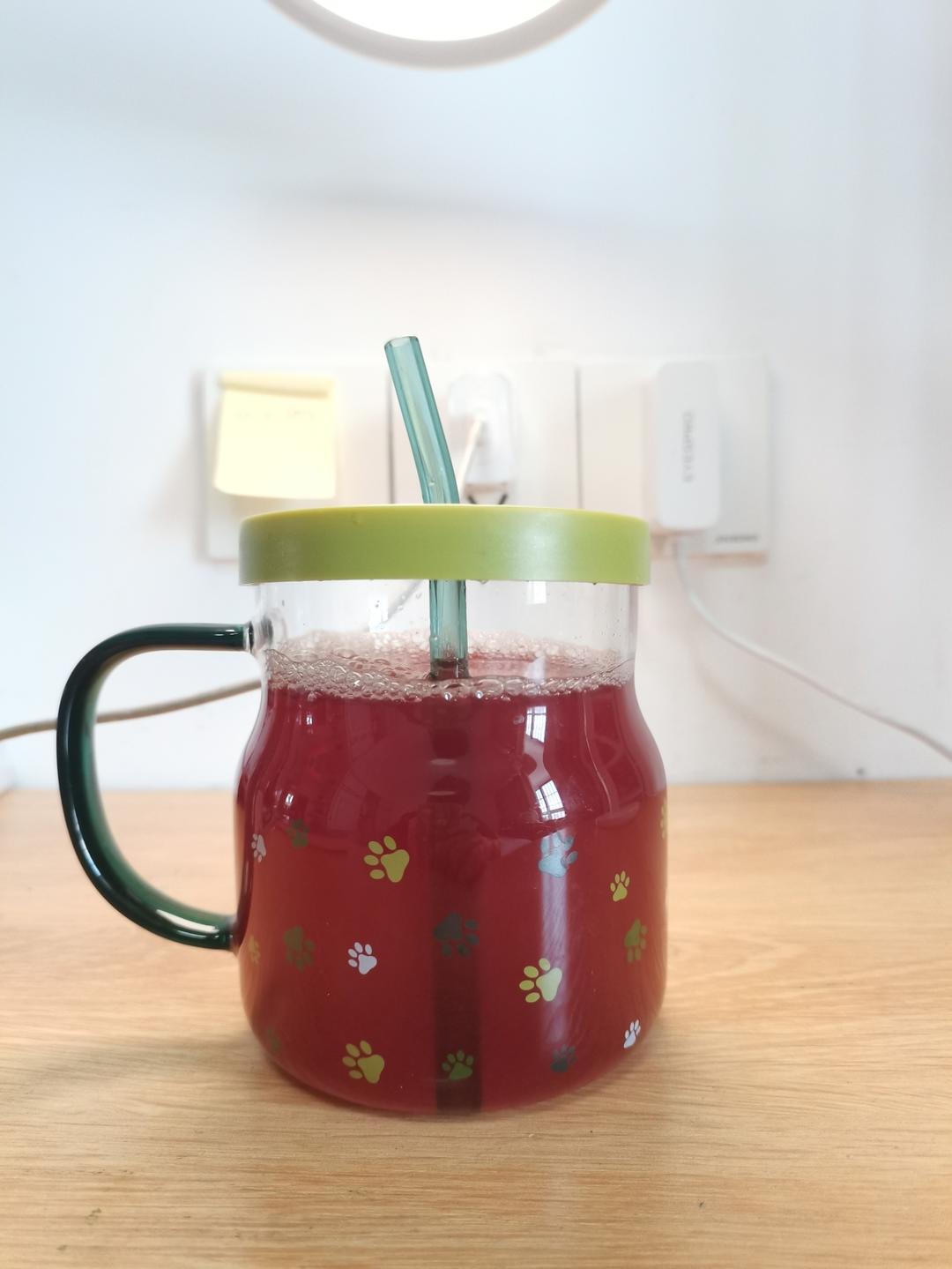 古法熬制酸梅汤（此方几乎无中药味孩子非常喜欢喝）