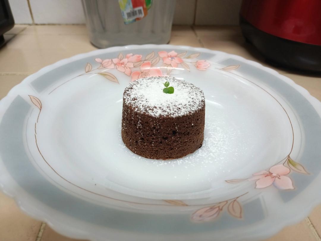 巧克力熔岩蛋糕(全图文超简单)