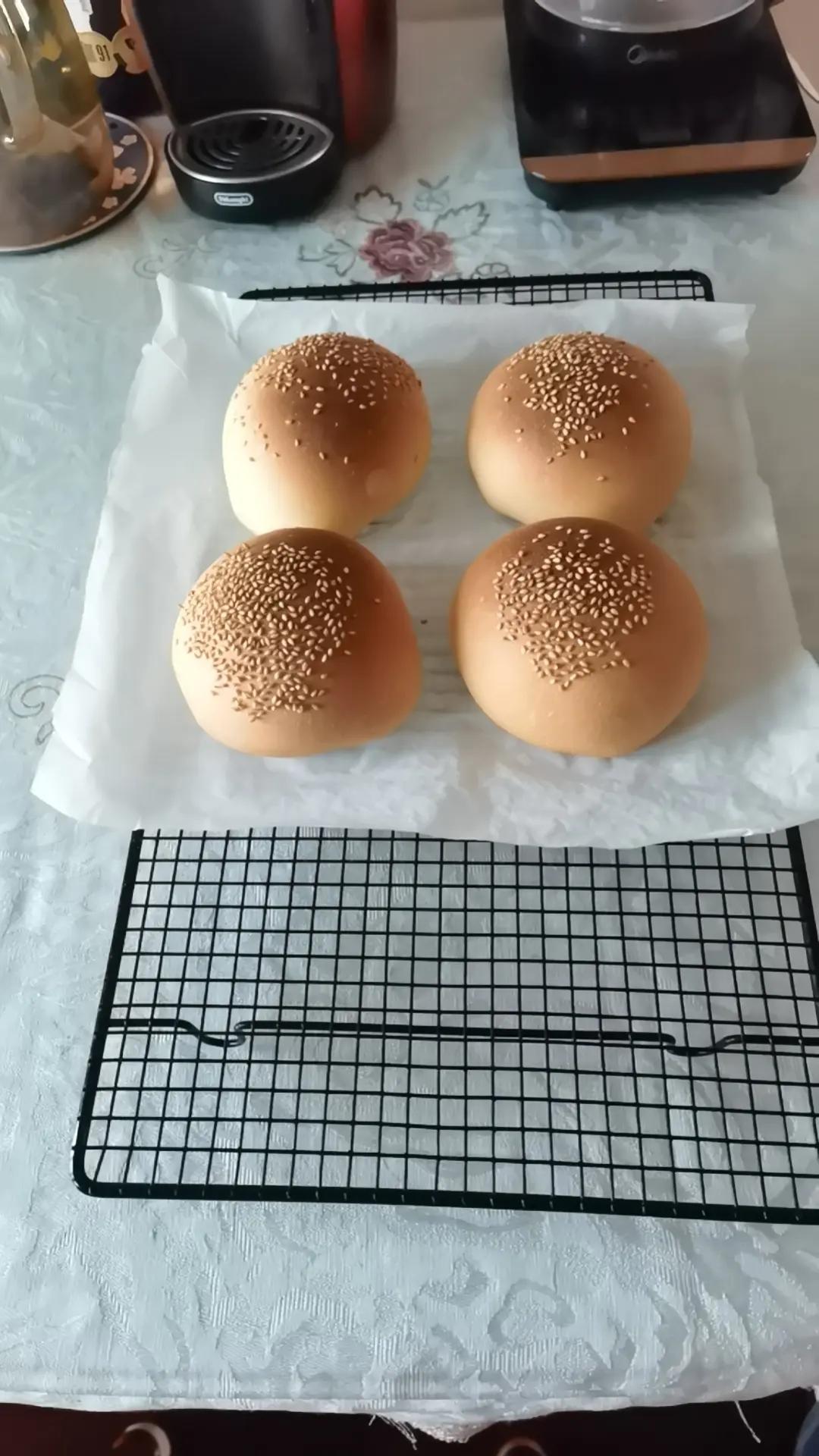 做了10000个汉堡胚后，我来教你最简单的做法