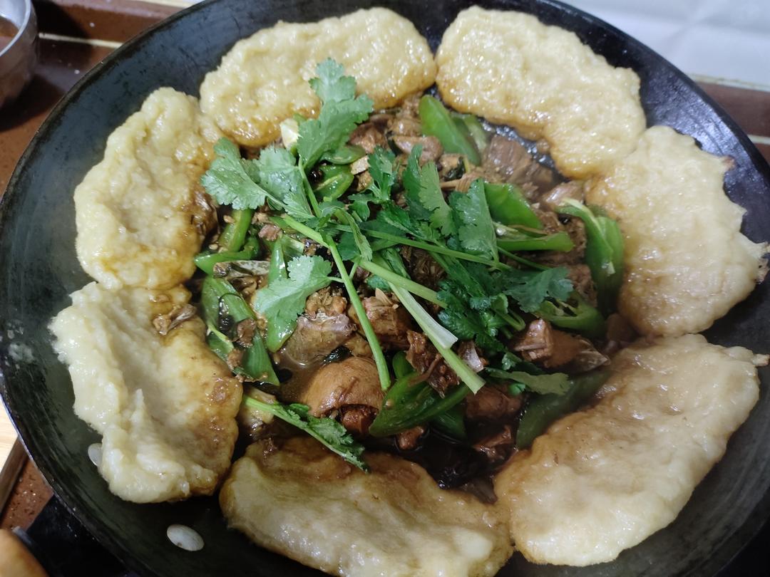 铁锅炖鸡（附加详细玉米饼教程）