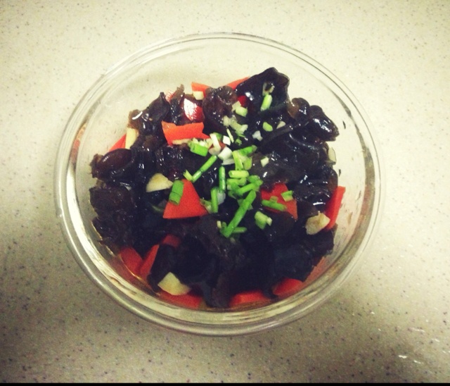 凉拌黑木耳