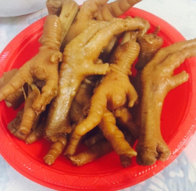 卤鸡脚