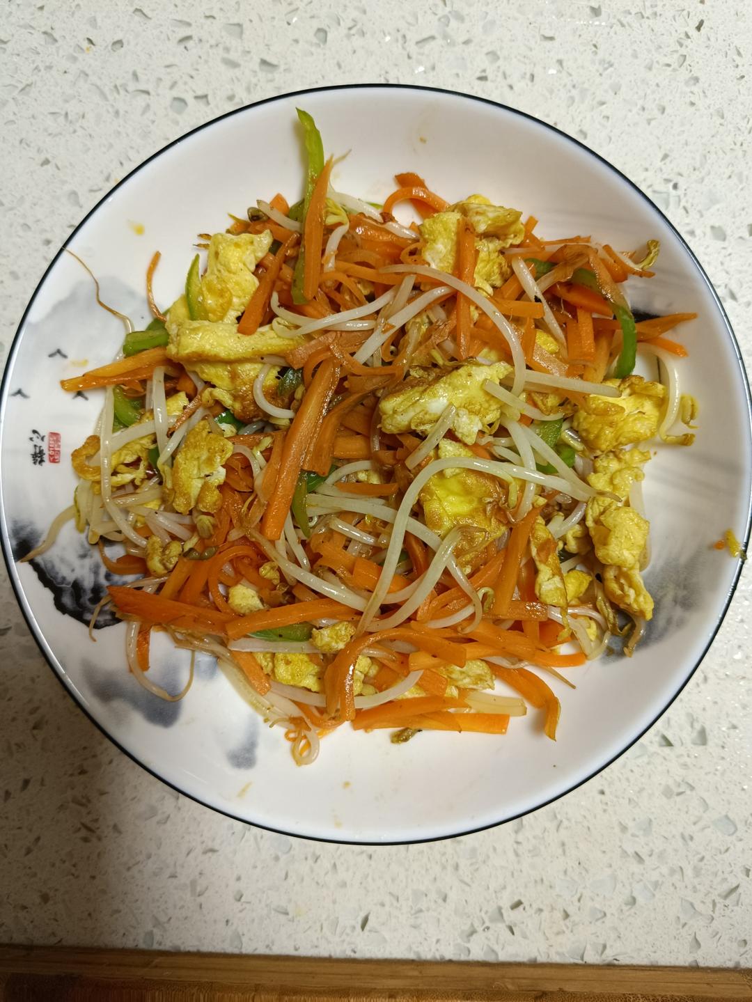 鲜香爽脆炒豆芽