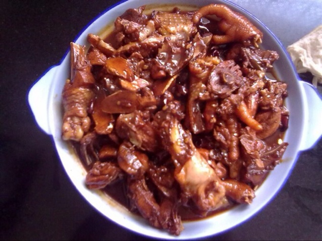 家常红烧鸡块