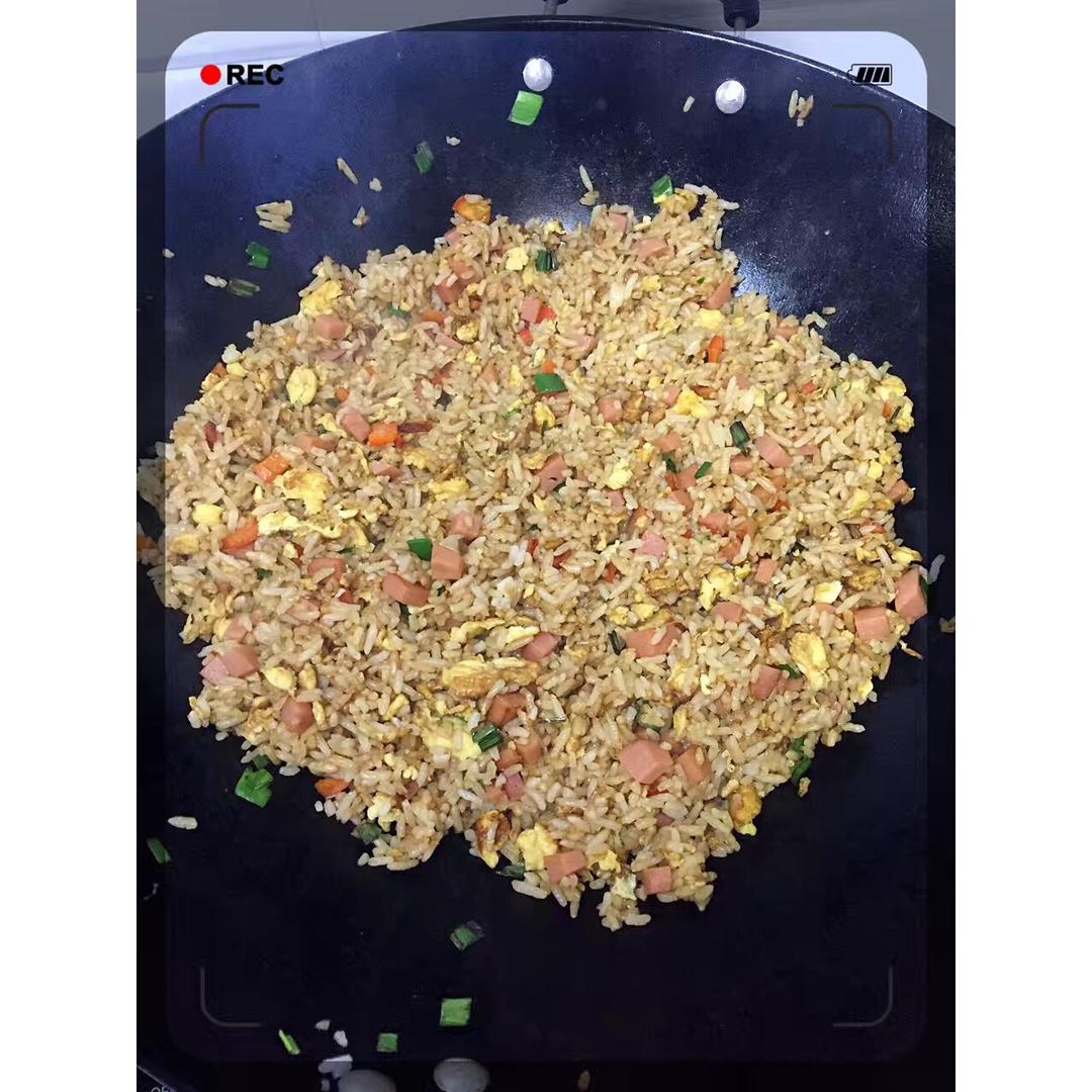 家常蛋炒饭