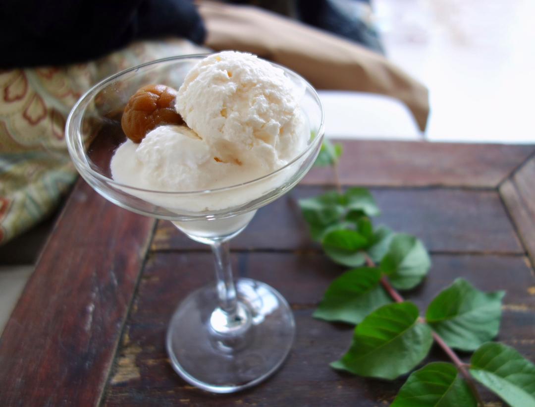 夏天的清冽甜品—梅酒冰淇淋