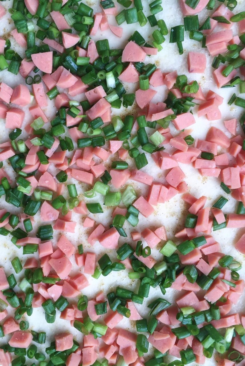 最好吃的火腿葱香花卷—附让葱不变黄的小窍门