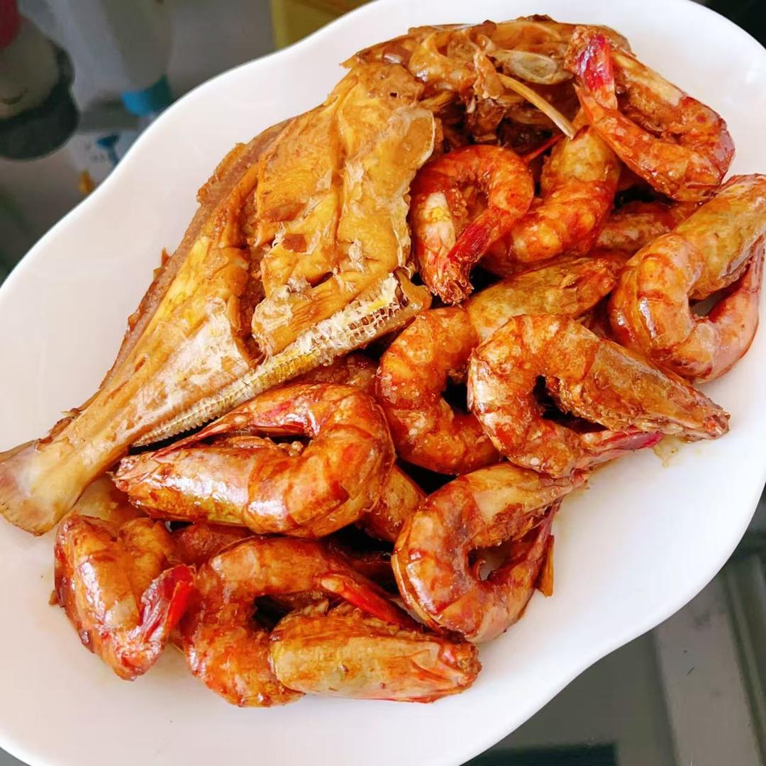 鱼虾酱油水(扒皮鱼  斑节虾)